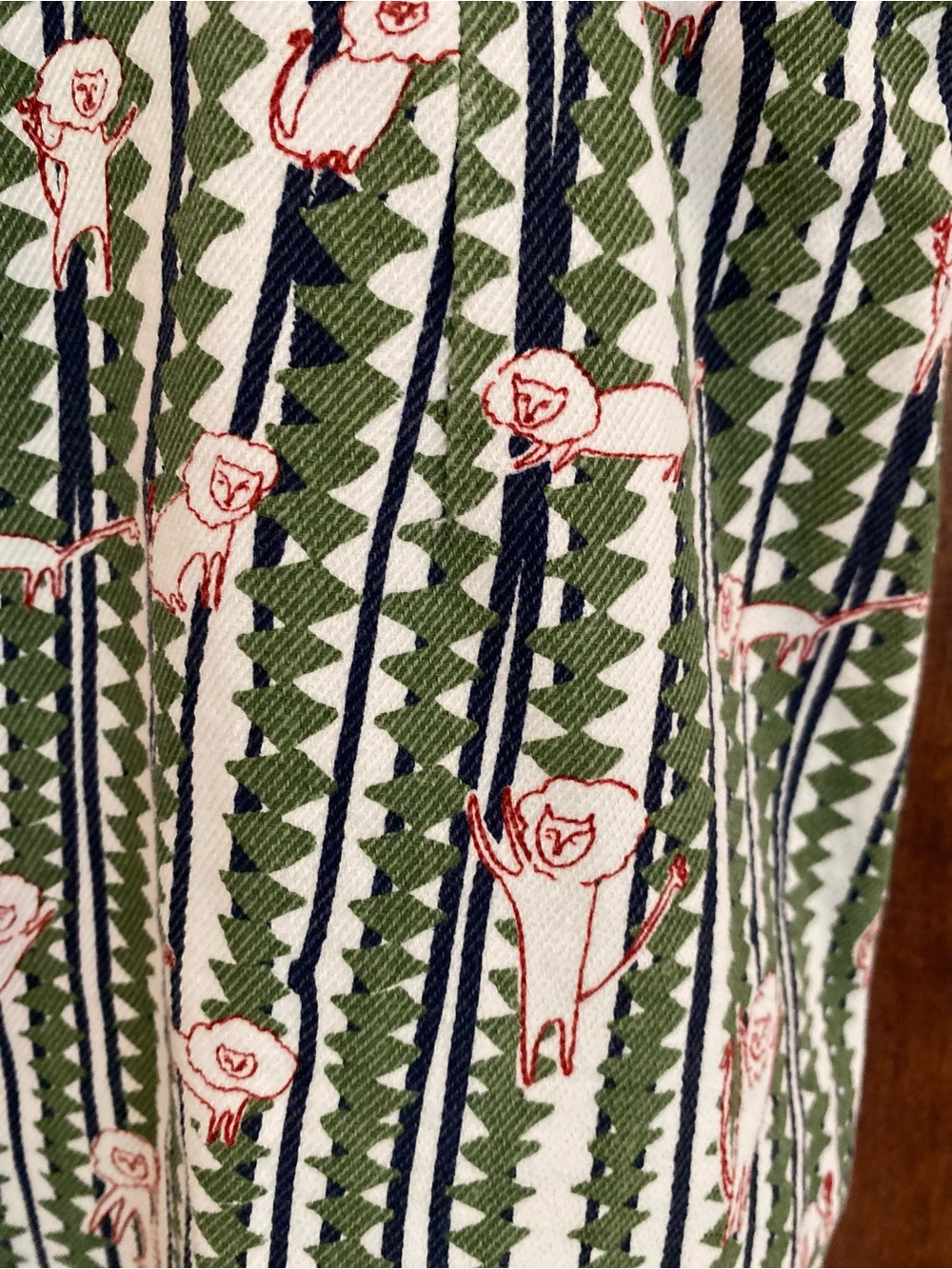 Playful Lion Print Mini Dress - Picture 4 of 8